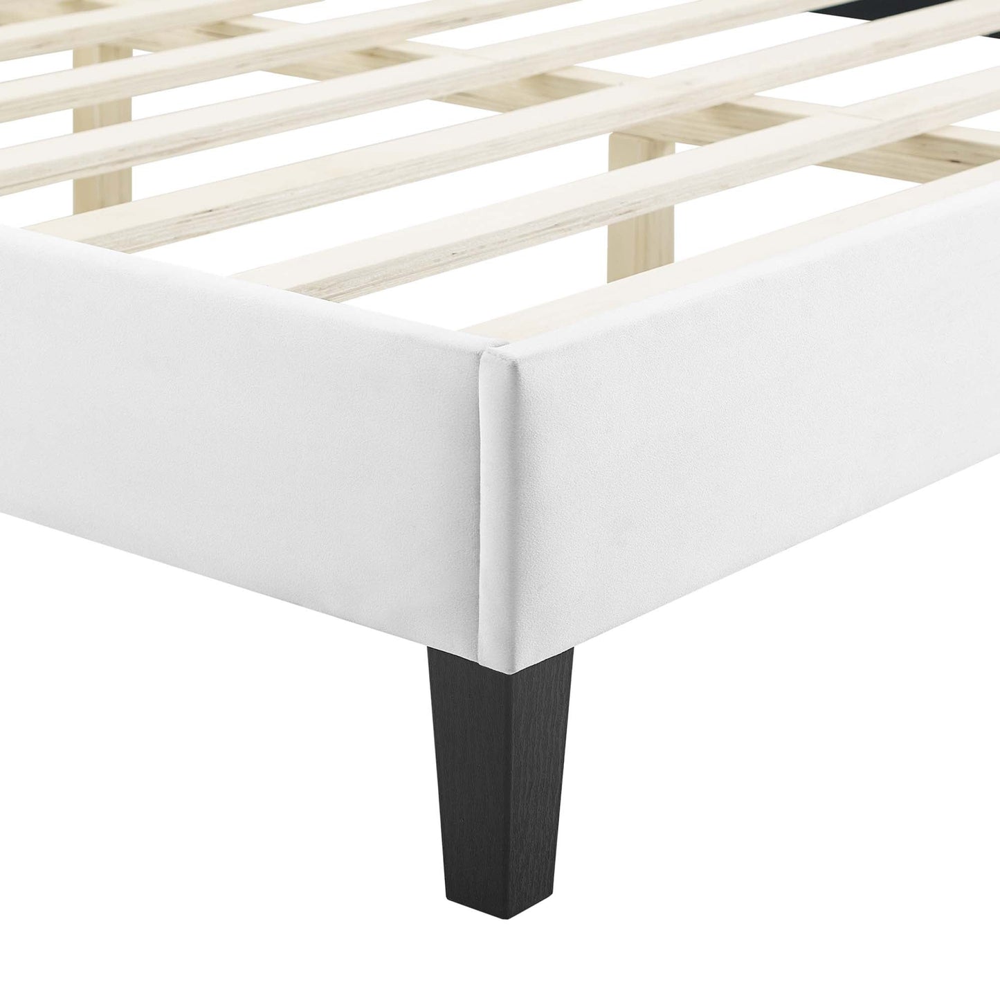 Peyton Velvet Full Platform Bed by Modway