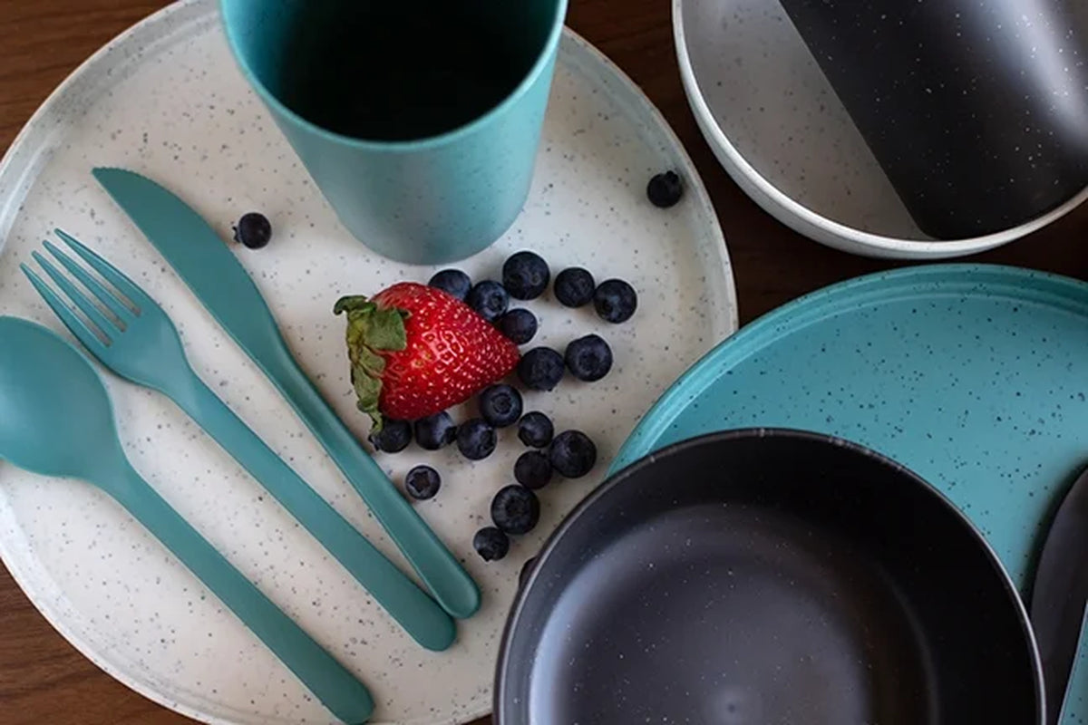 Mainstays 28-Piece Eco-Friendly Recycled Plastic Dinnerware Set - Tampa Home & Garden Store
