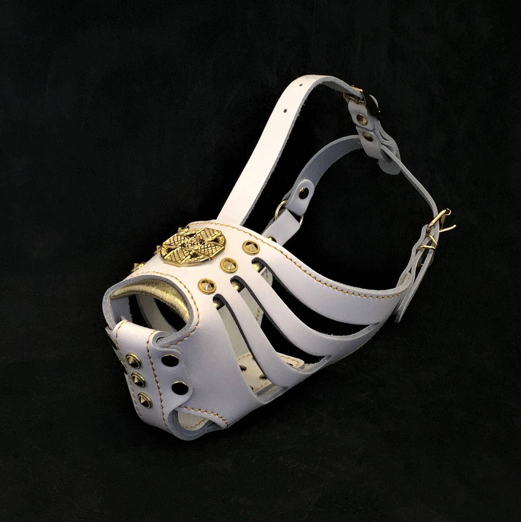 ''Maximus'' Basket Muzzle White & Gold - Tampa Home & Garden Store