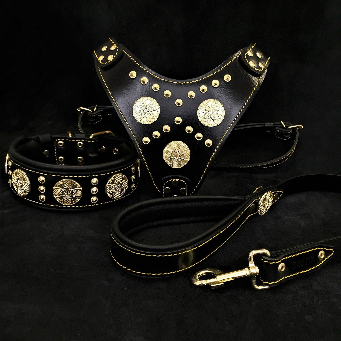 "Maximus Black" BIG dog SET- Harness - collar - lead. Brass rivets - Tampa Home & Garden Store