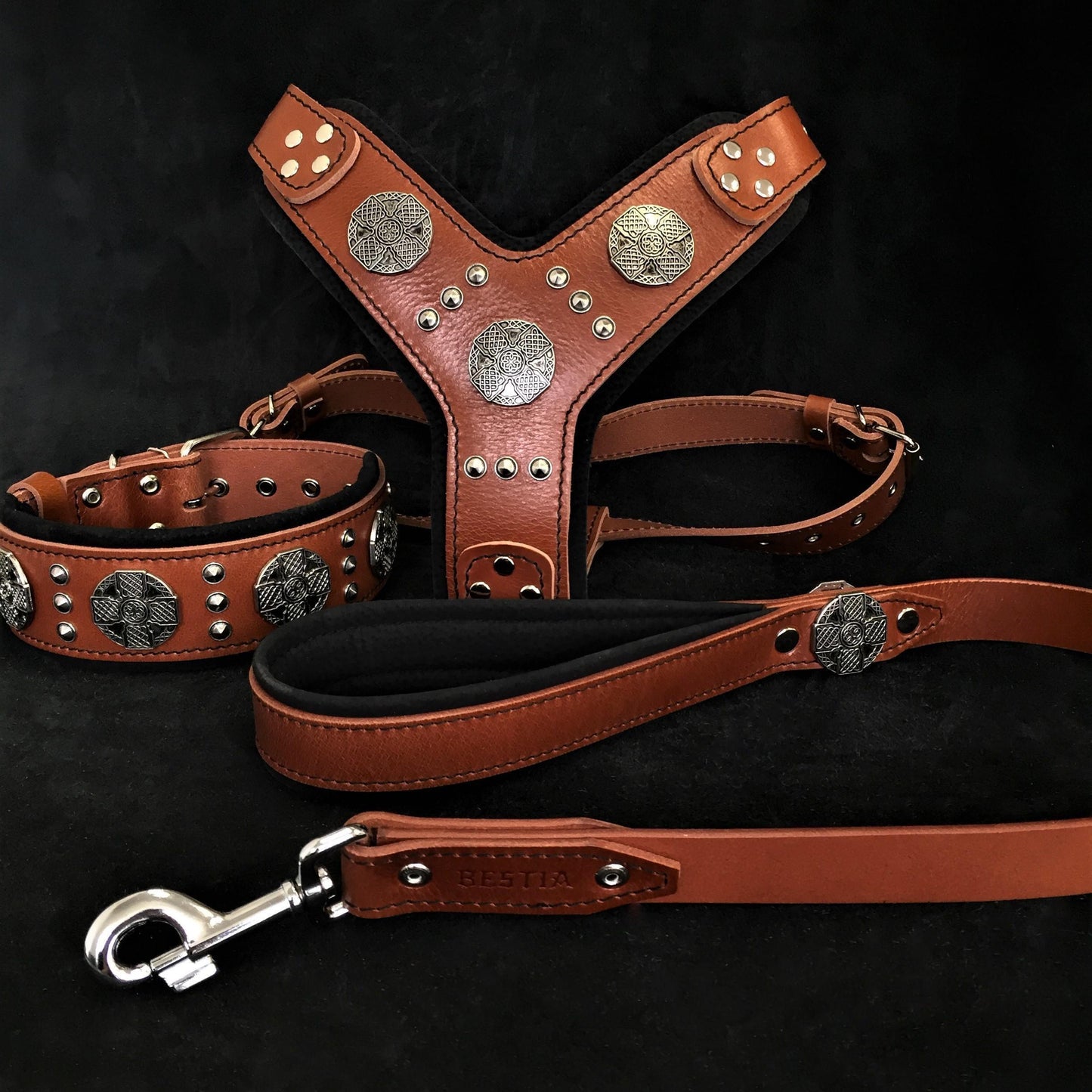 "Maximus Silver" BIG dog SET- Harness - collar - lead. Brown - Tampa Home & Garden Store