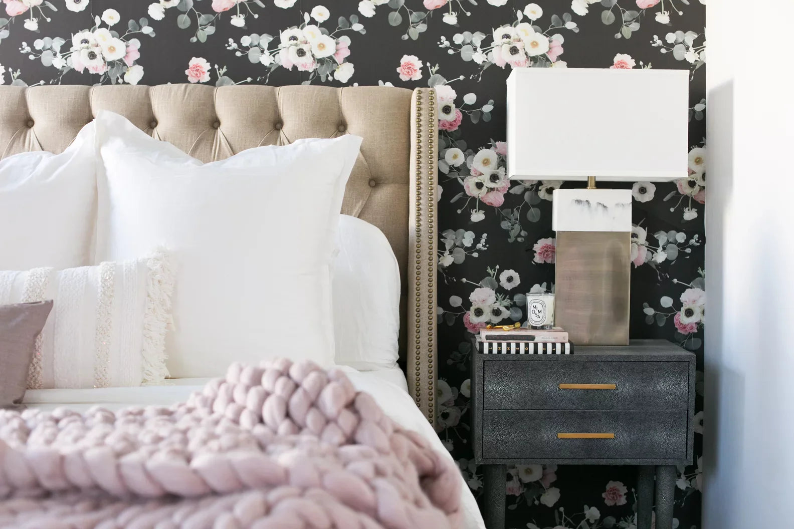Midnight Floral Wallpaper, black - Tampa Home & Garden Store