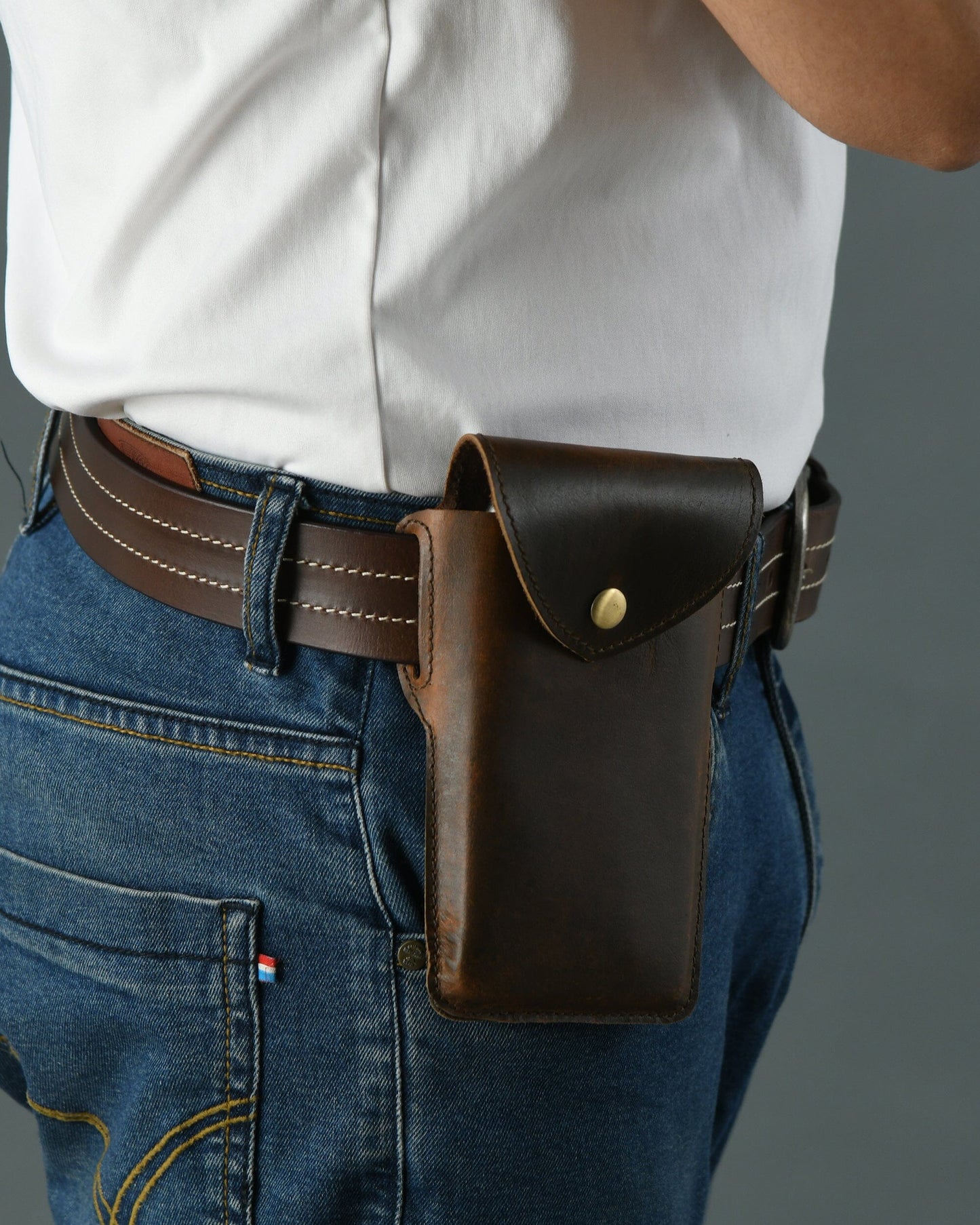 Mobile Holster Case- Dark Brown - Tampa Home & Garden Store