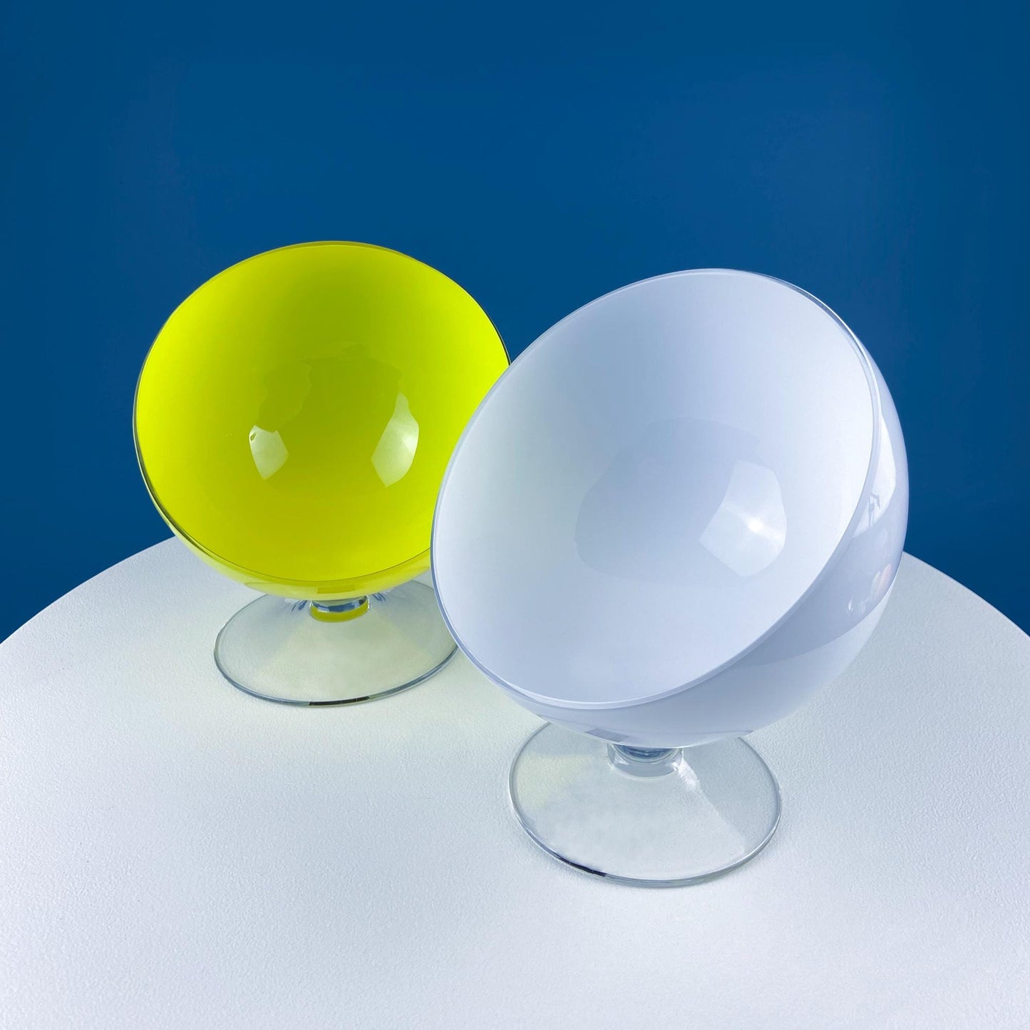 Modern White & Clear Glass Vase with Swirl Handle. Unique White Cased Hand Blown Art Glass with Scroll. Bath Storage. Interior Design Ideas. - Tampa Home & Garden Store