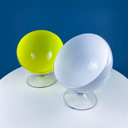 Modern White & Clear Glass Vase with Swirl Handle. Unique White Cased Hand Blown Art Glass with Scroll. Bath Storage. Interior Design Ideas. - Tampa Home & Garden Store
