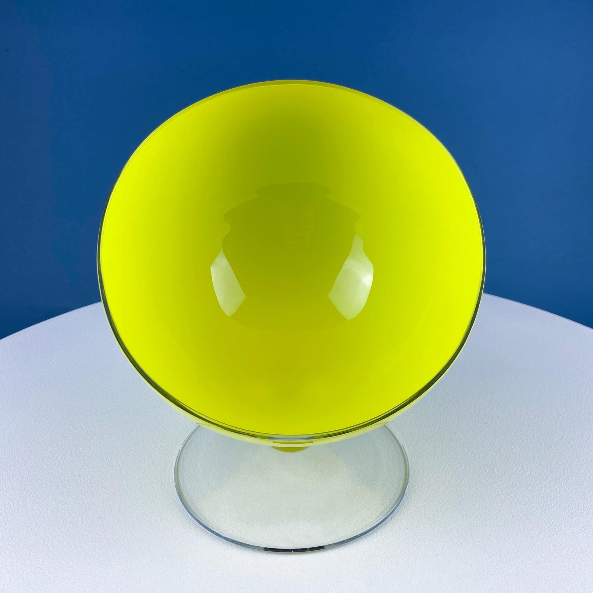 Modern White & Clear Glass Vase with Swirl Handle. Unique White Cased Hand Blown Art Glass with Scroll. Bath Storage. Interior Design Ideas. - Tampa Home & Garden Store