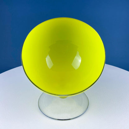 Modern White & Clear Glass Vase with Swirl Handle. Unique White Cased Hand Blown Art Glass with Scroll. Bath Storage. Interior Design Ideas. - Tampa Home & Garden Store