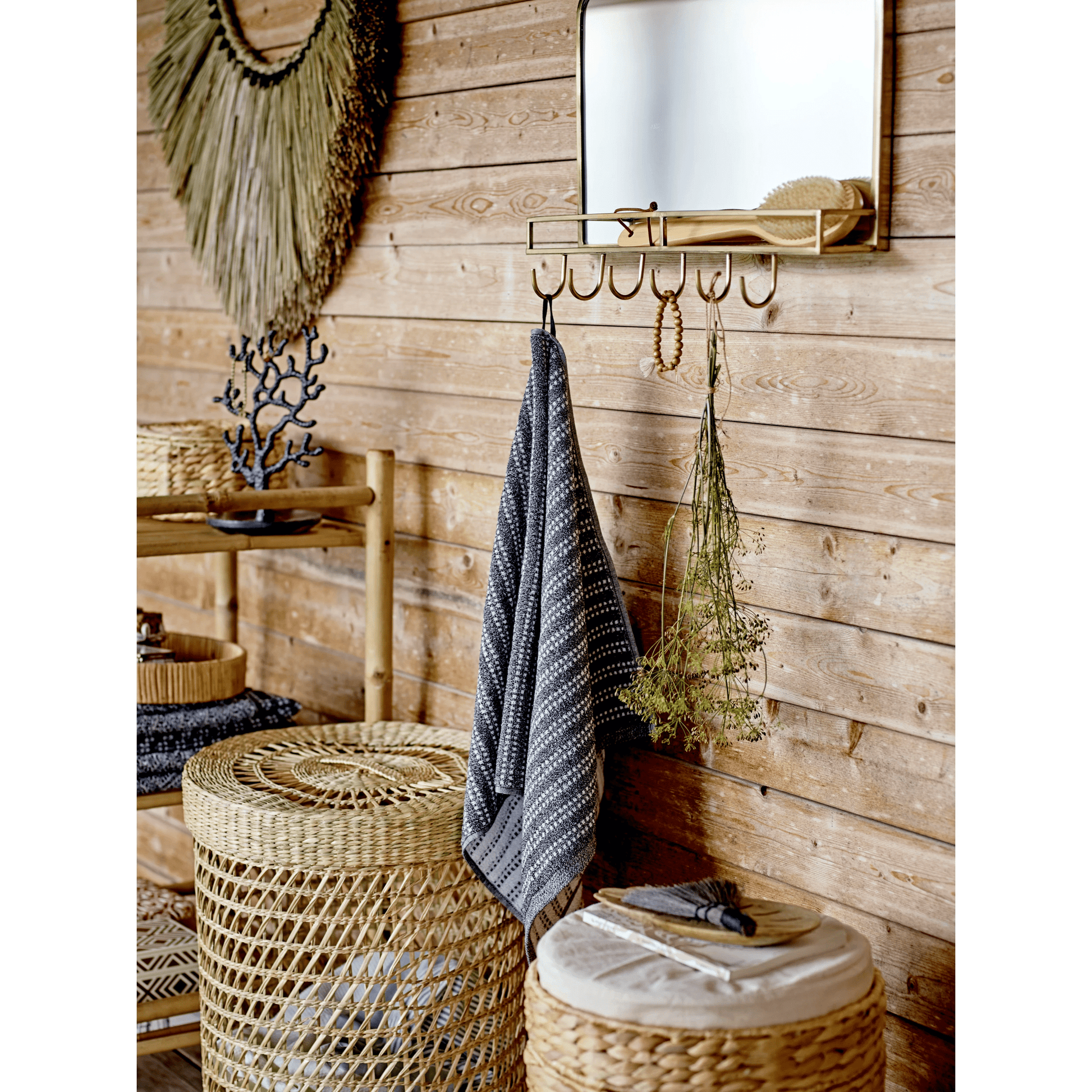 Natural Water Hyacinth Storage Baskets with Lids, Set of 3 - Tampa Home & Garden Store