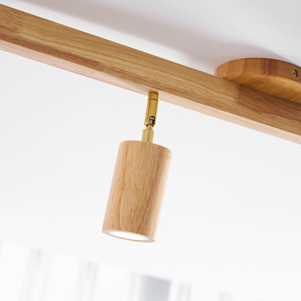 Grain Wood Shade Track Spotlight with adjustable heads in oak and brass hardware Moktan Sabai on Tampa Home & Garden Store