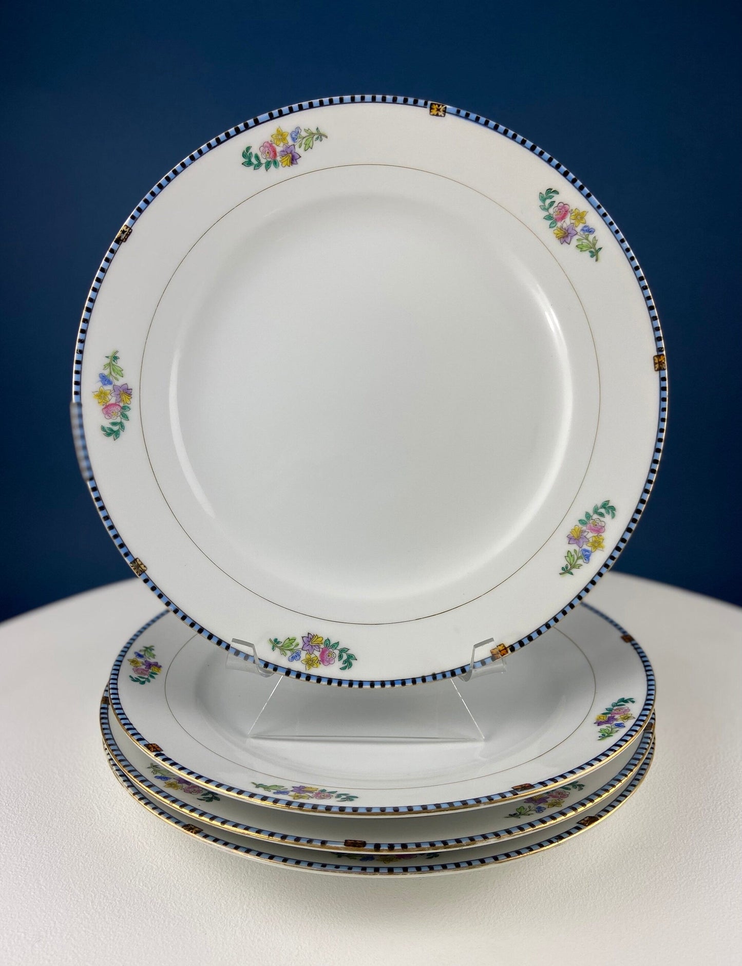 Noritake Dinner Set. Sheridan U.S. Design. 4 Dinner Plates, Large Oval Serving Bowl, 8 Cups & Saucers. Classic Minimal Look. - Tampa Home & Garden Store