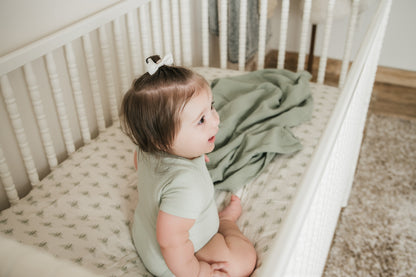 Organic Bamboo Blend Crib Sheet in Buzzy Bees - Tampa Home & Garden Store
