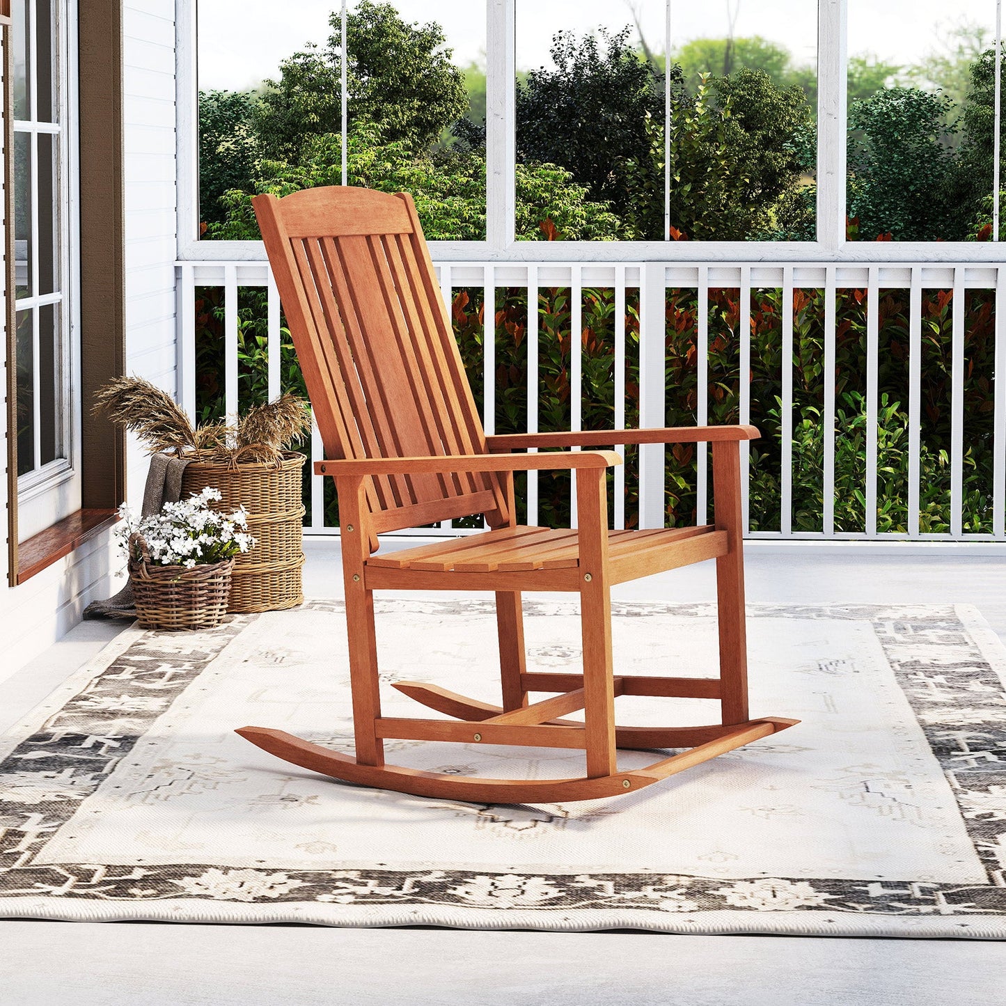 Mecedora de exterior de madera maciza con respaldo alto y asiento de listones
