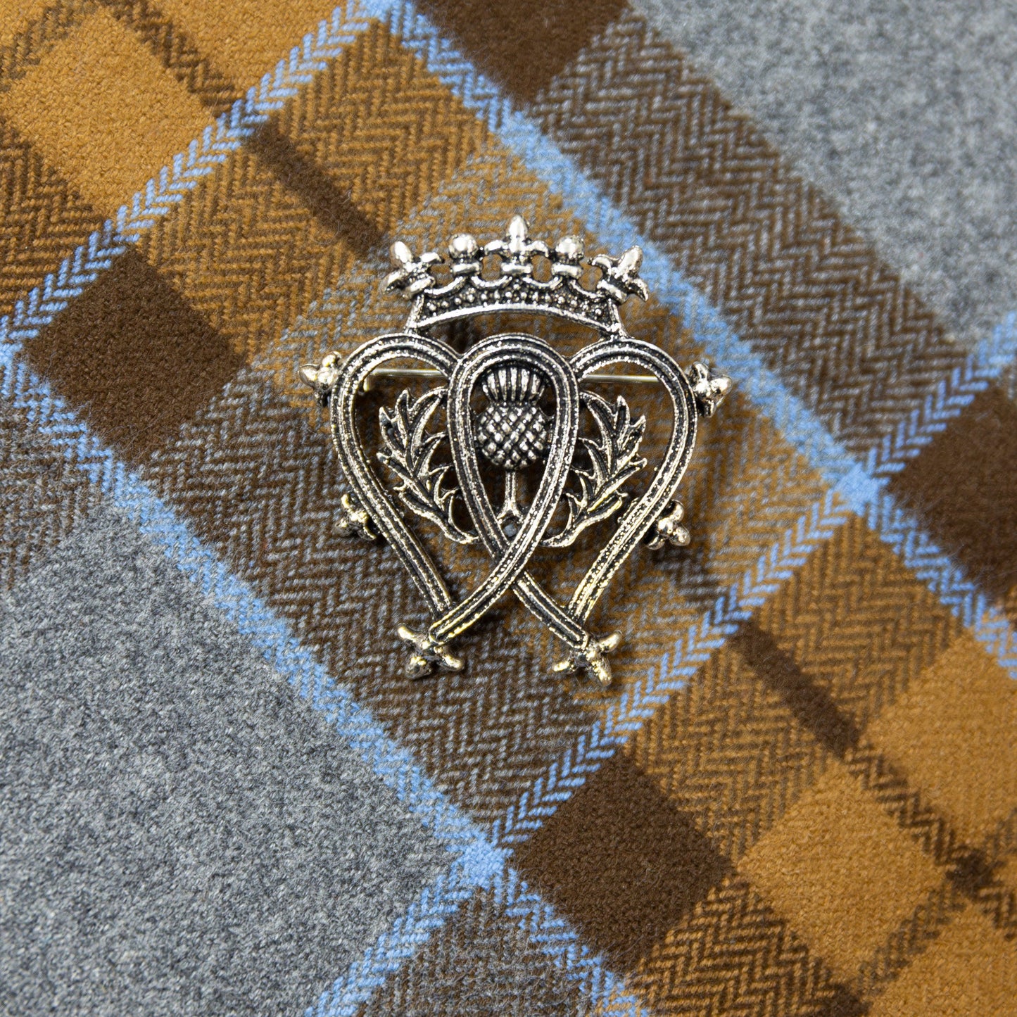 Outlander Tartan Flannel Baby Swaddle and Luckenbooth Set - Tampa Home & Garden Store