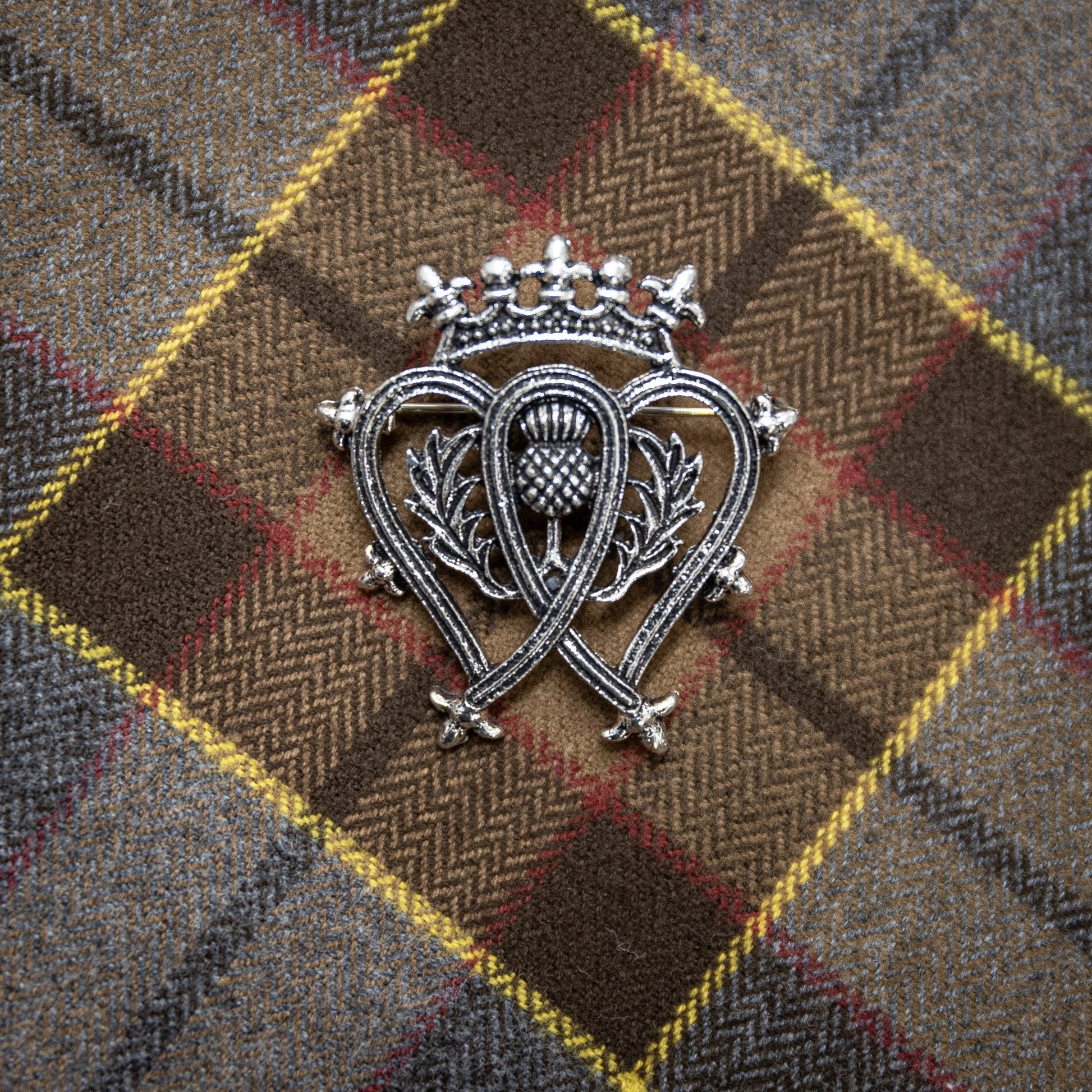 Outlander Tartan Flannel Baby Swaddle and Luckenbooth Set - Tampa Home & Garden Store
