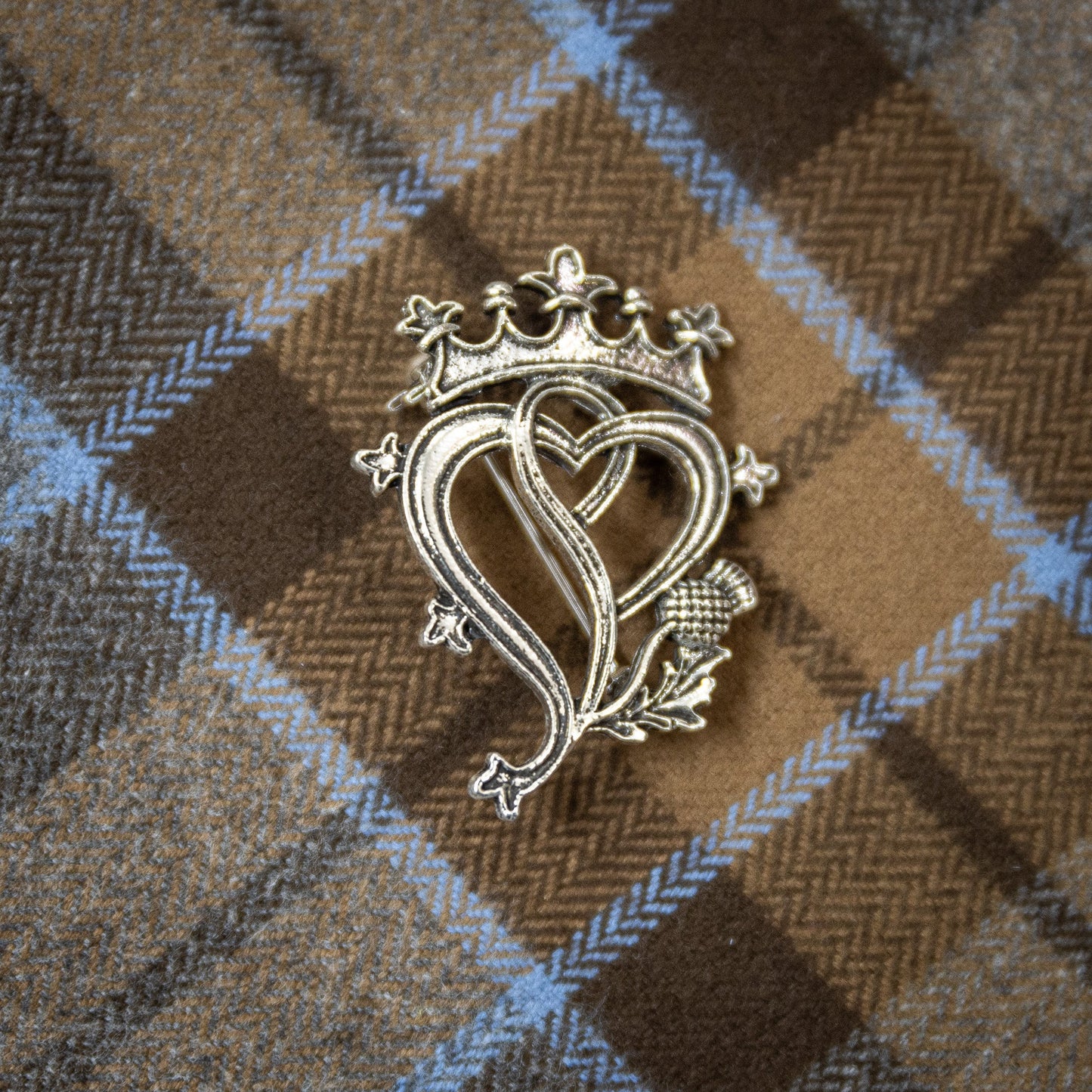 Outlander Tartan Flannel Baby Swaddle and Luckenbooth Set - Tampa Home & Garden Store