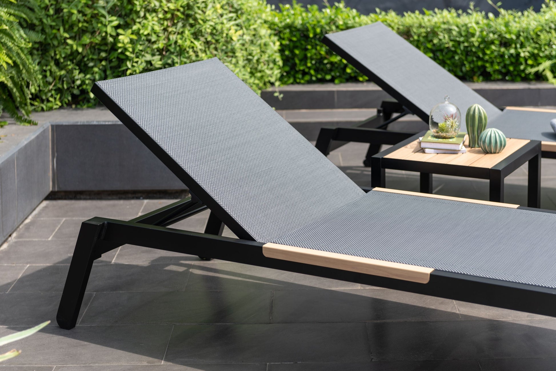 Panama Dark Sun Lounger 2 pcs LifestyleGarden US outdoor woven sunloungers on Tampa Home & Garden Store