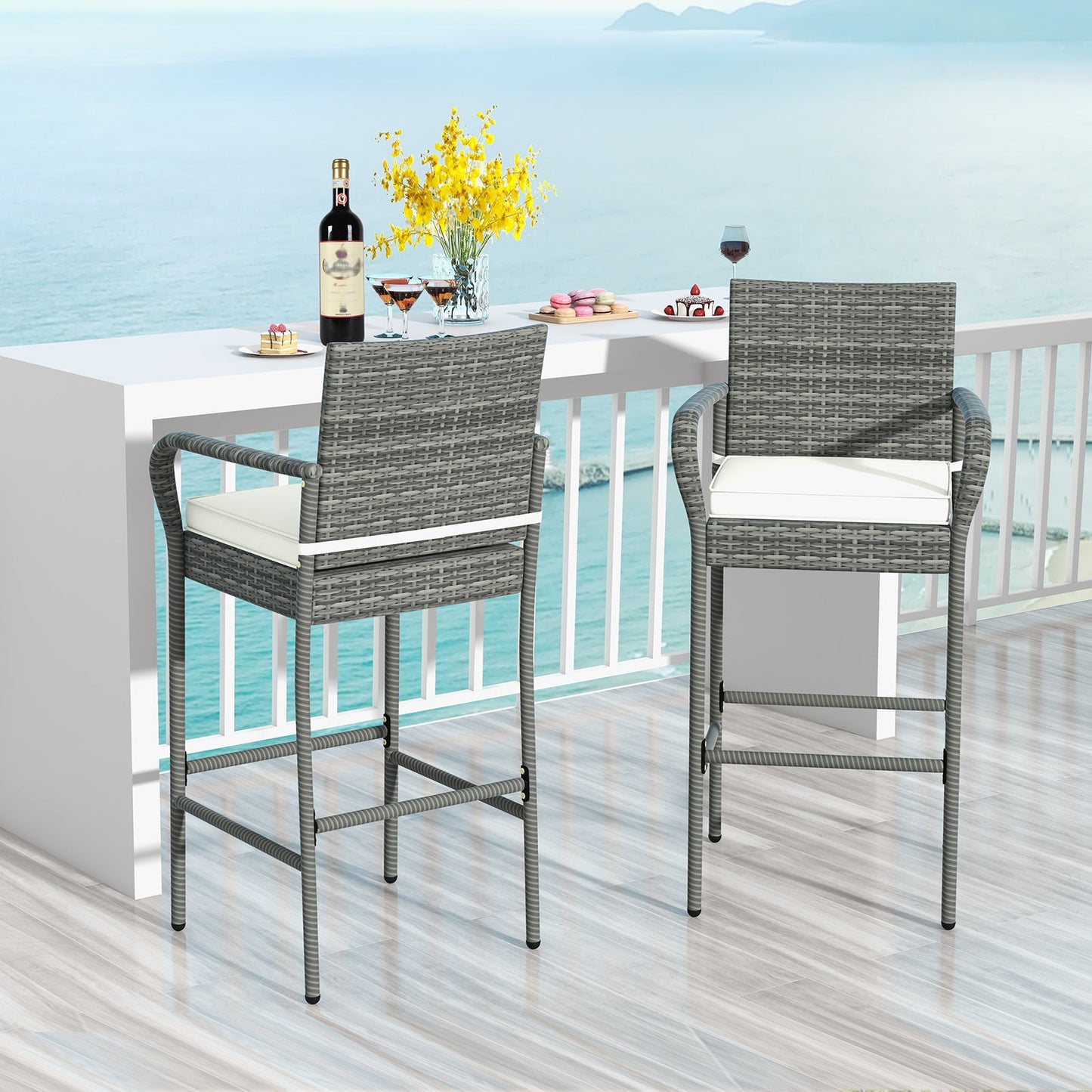 Taburetes de bar de mimbre para patio con reposabrazos y cojines suaves para jardín, juego de 2
