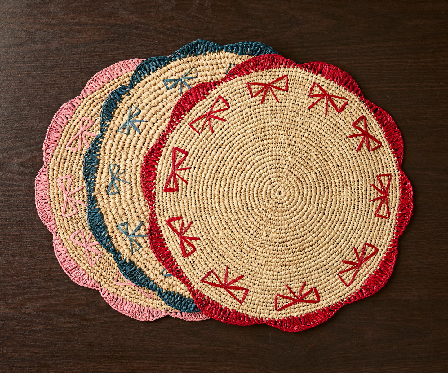 Payton James Handwoven Bow Placemats – Hand-Crocheted Raffia Palm Placemats – Unique Kitchen & Dining Table Decor – Handmade Tableware - Tampa Home & Garden Store