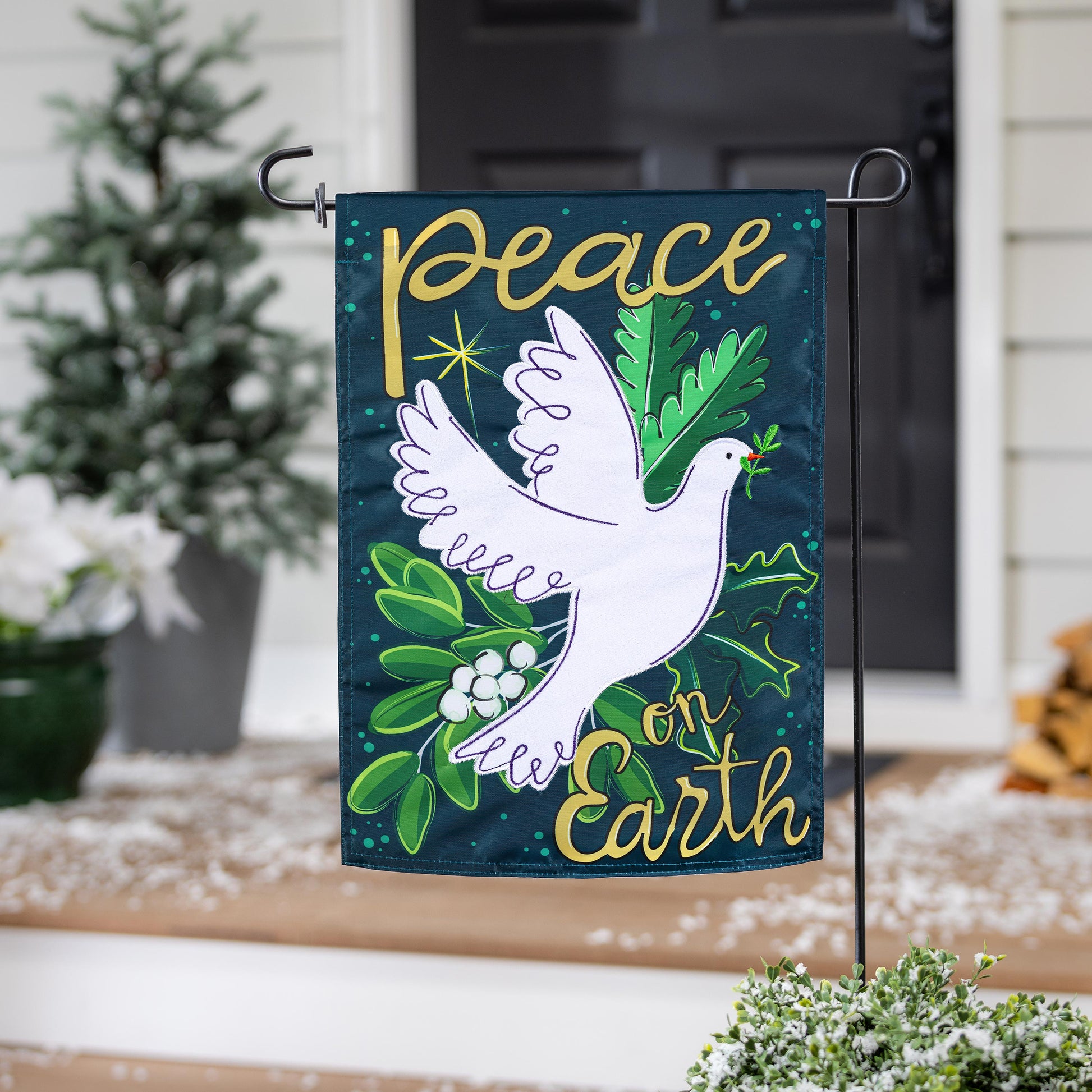Peace On Earth Applique Garden Flag - Tampa Home & Garden Store