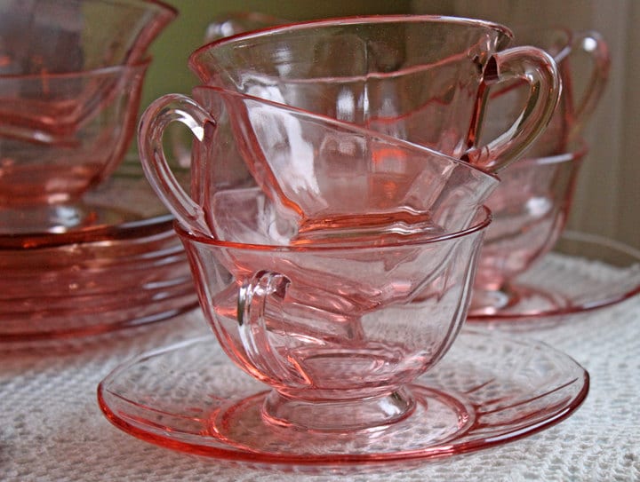 Peach Pink Depression Glass Sugar and Creamer Jars. Elegant Fluted Texture. Art Deco Geometrical Handles. Dining Room Decor. French Countryt - Tampa Home & Garden Store