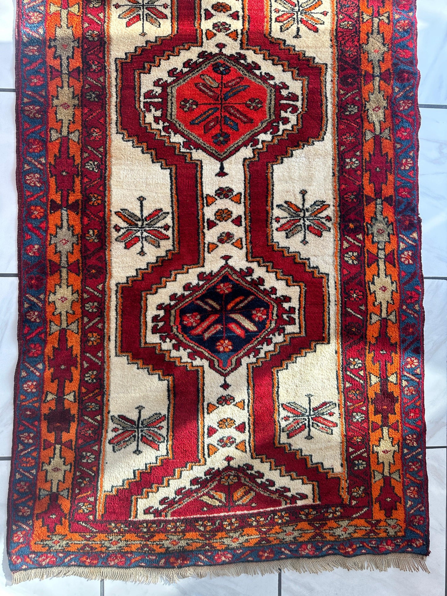 Persian Meshgi Wool Runner 3’6” x 9’10” - Tampa Home & Garden Store