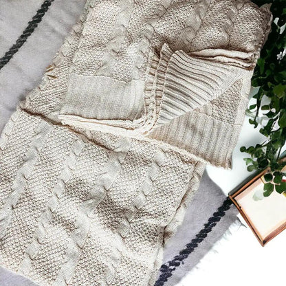 Cozy Ivory Cable Knit Throw Blanket for Home