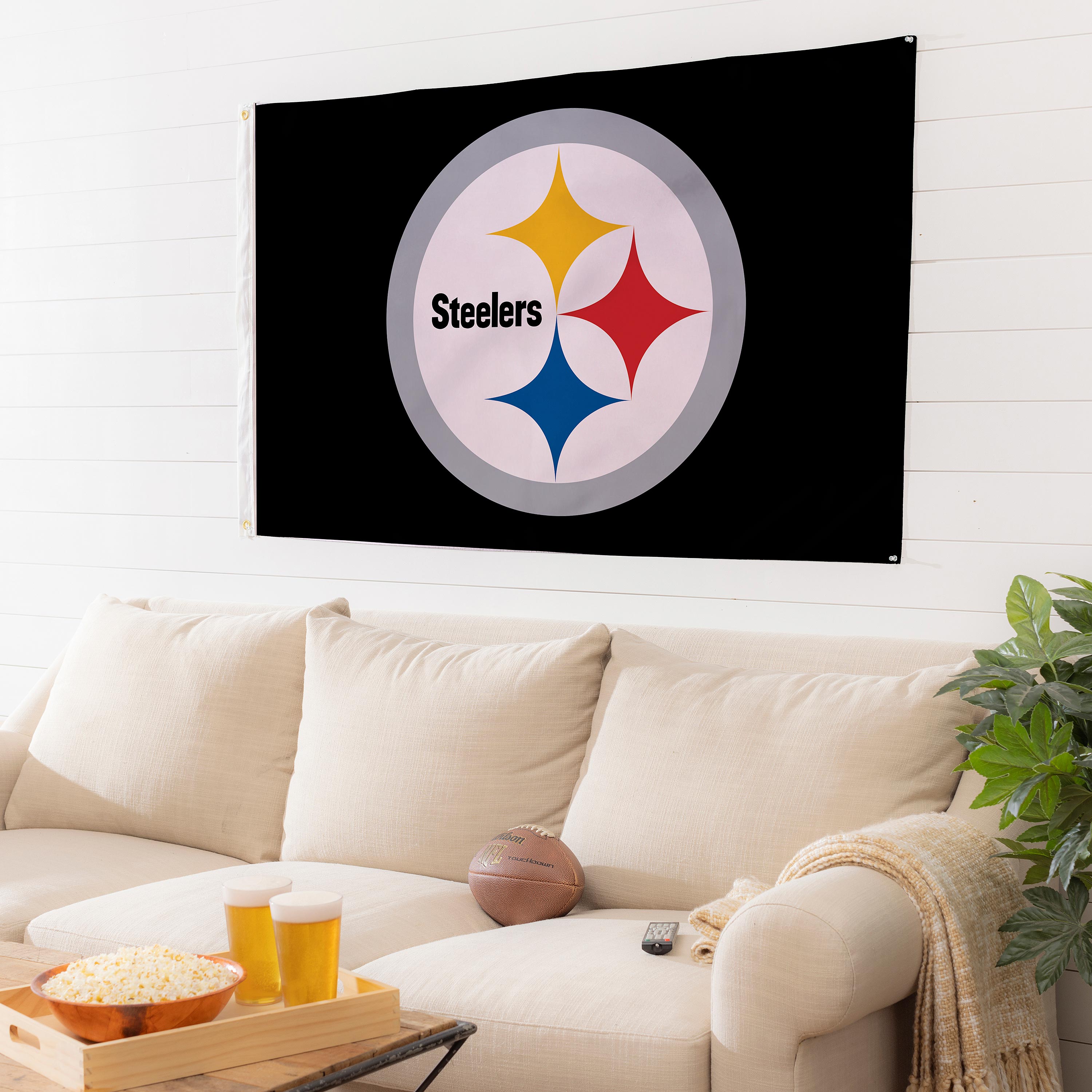 Evergreen Enterprises Pittsburgh Steelers Estate Flag