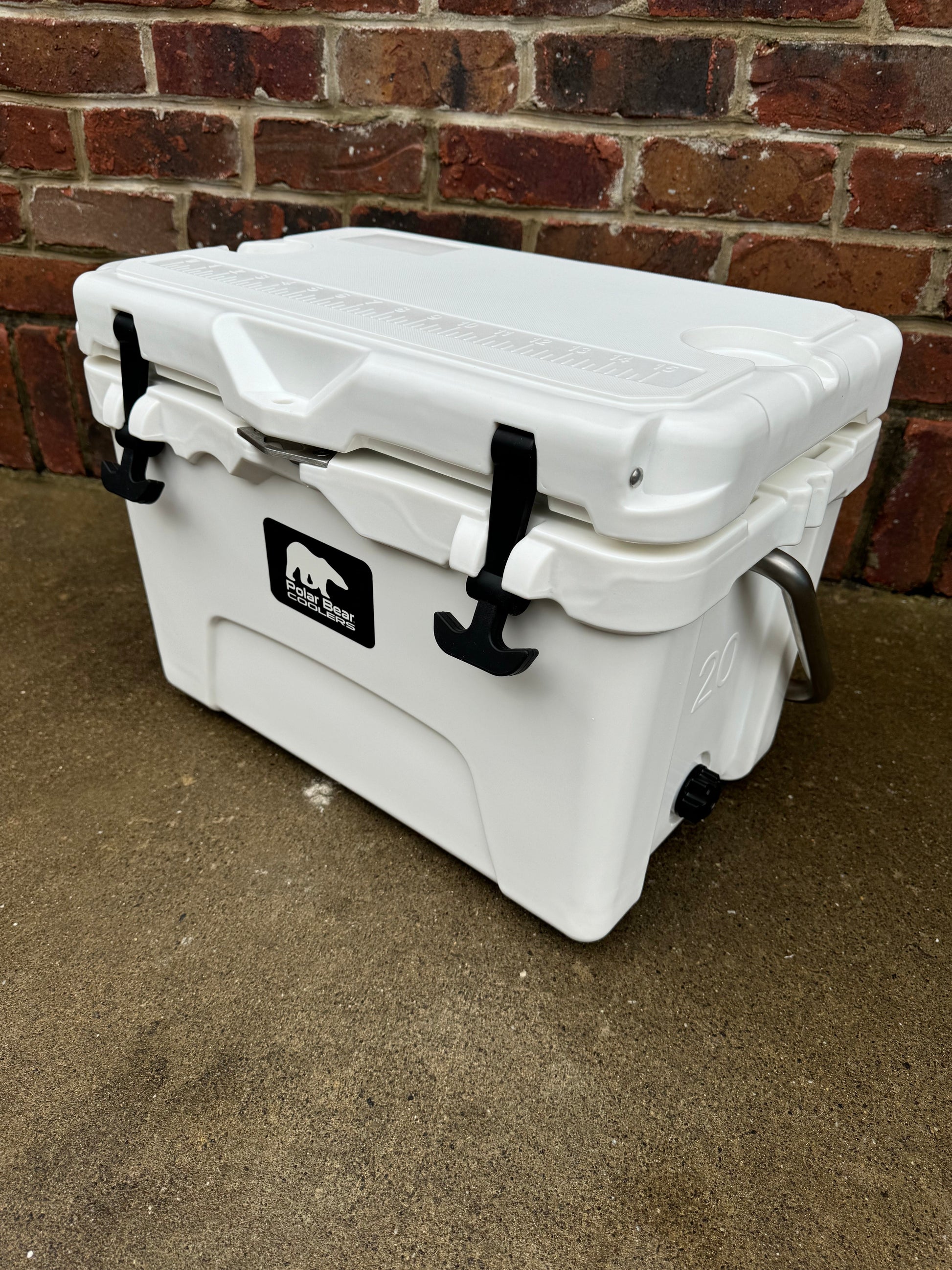 Polar Bear 20 Hard Cooler - Tampa Home & Garden Store