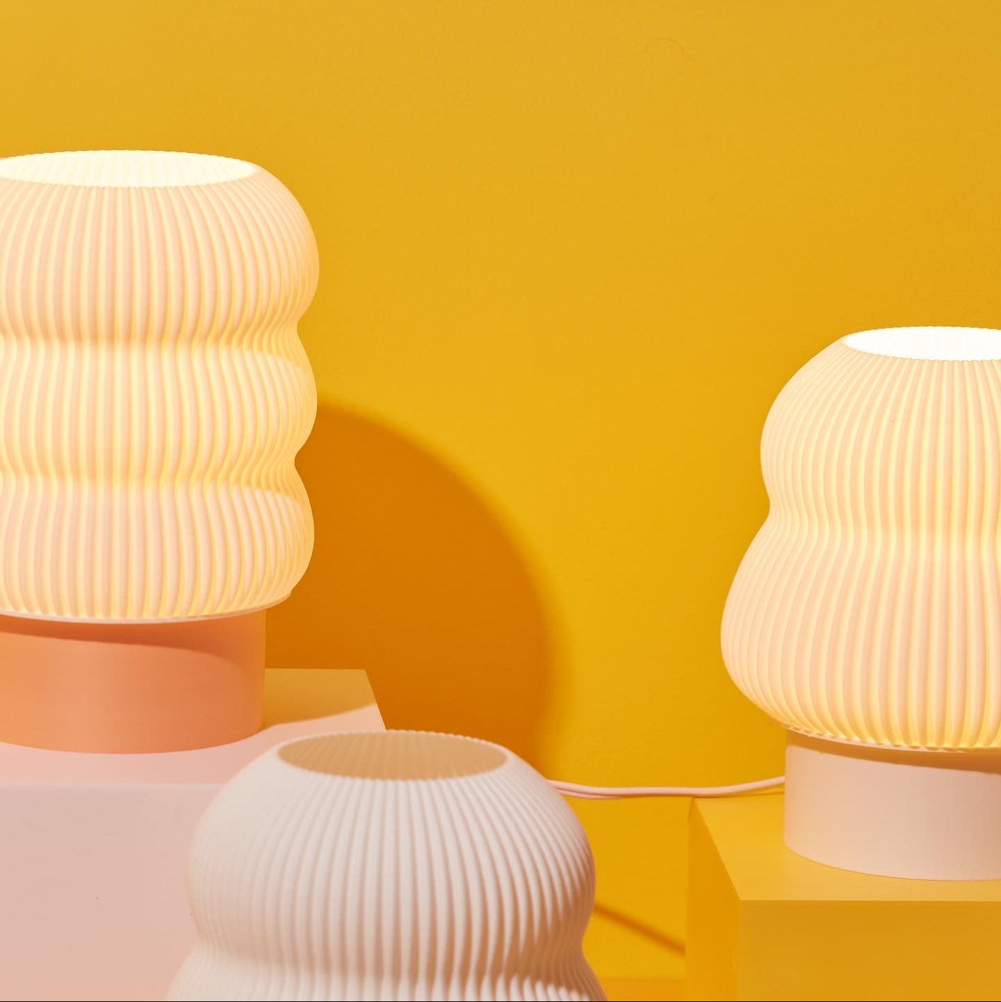 Lámpara de mesa Lola