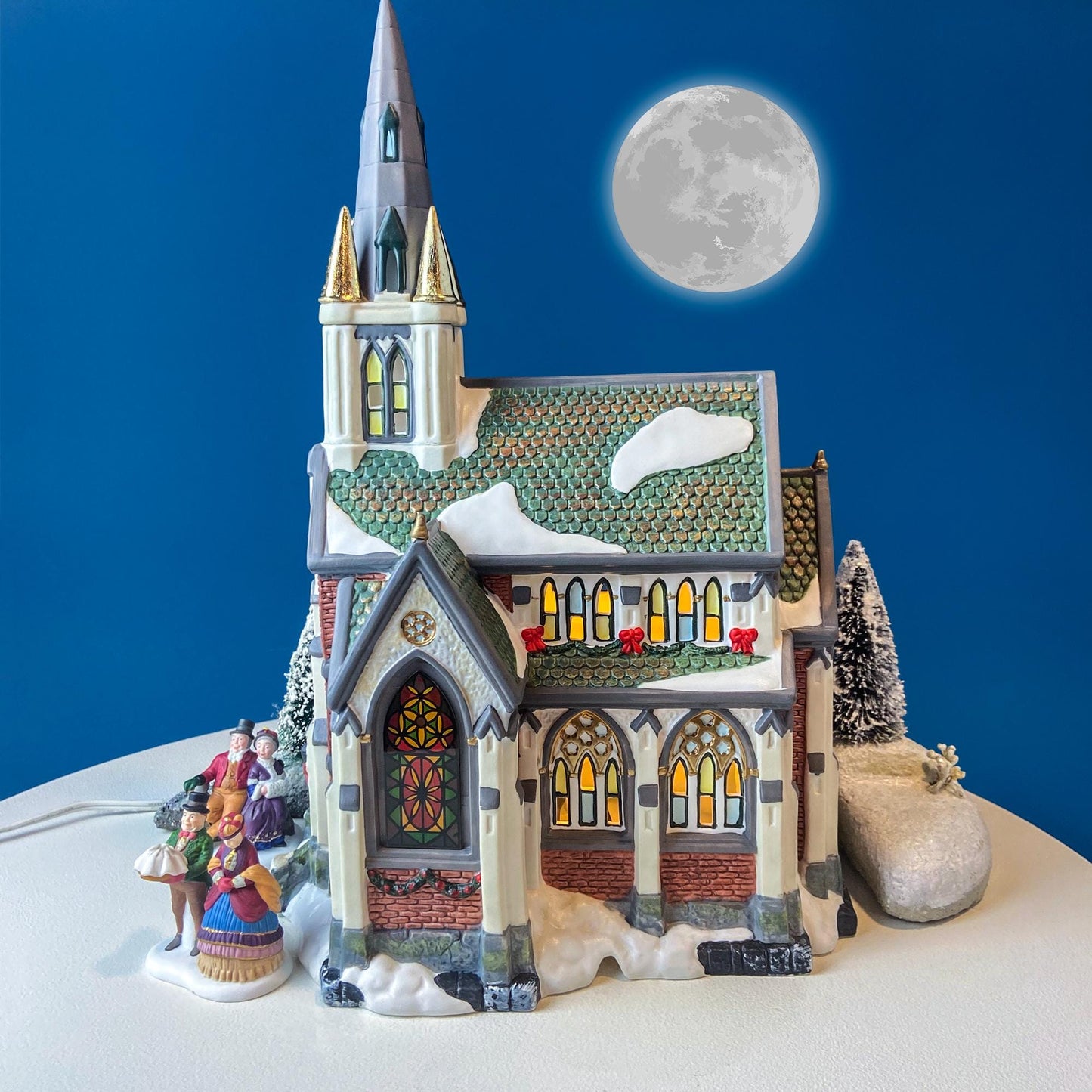 Porcelain Christmas Village Cathedral. Large Illuminated House of Worship by Grandeur Noel Collector's Edition. Home Retail Holiday Decor. - Tampa Home & Garden Store