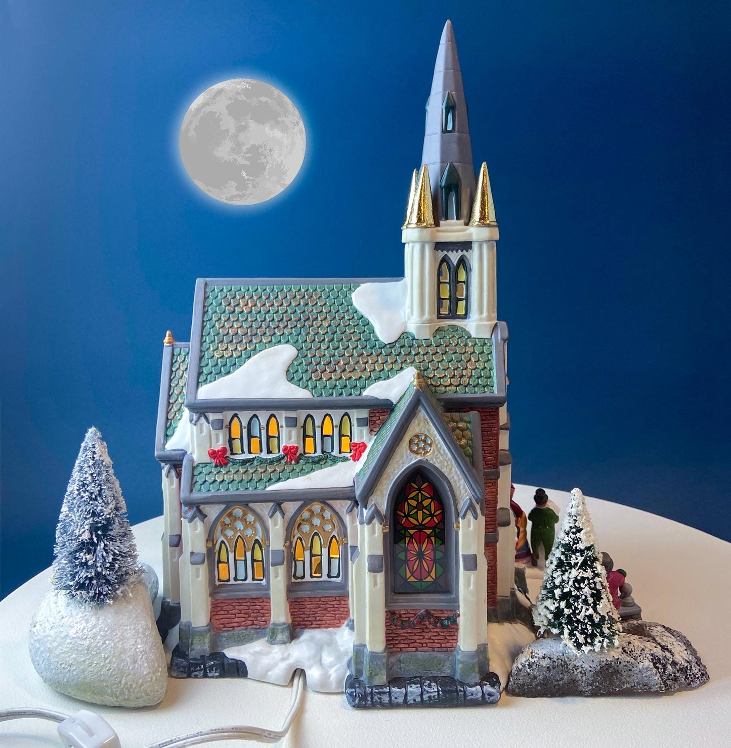 Porcelain Christmas Village Cathedral. Large Illuminated House of Worship by Grandeur Noel Collector's Edition. Home Retail Holiday Decor. - Tampa Home & Garden Store