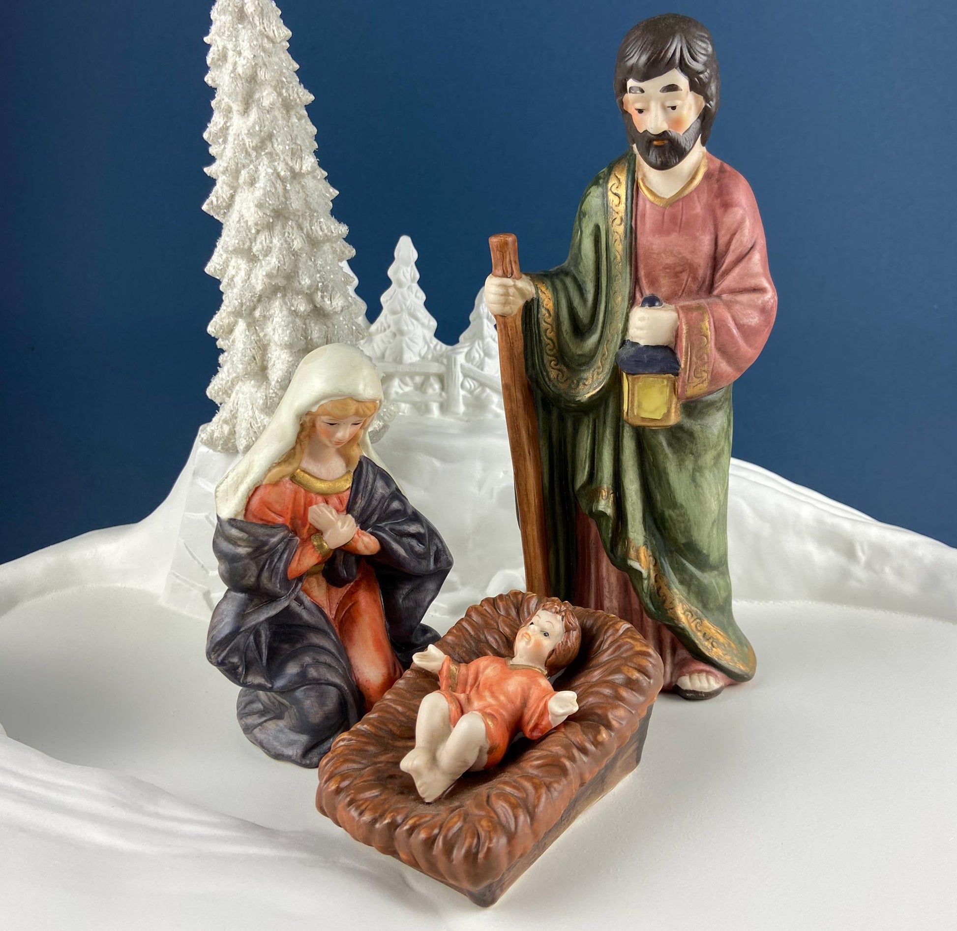 Porcelain Nativity Set. Christmas Fantasy Ltd Nativity Set. 9" Figurines. Seasonal Christmas Display. Beautifully Detailed. - Tampa Home & Garden Store