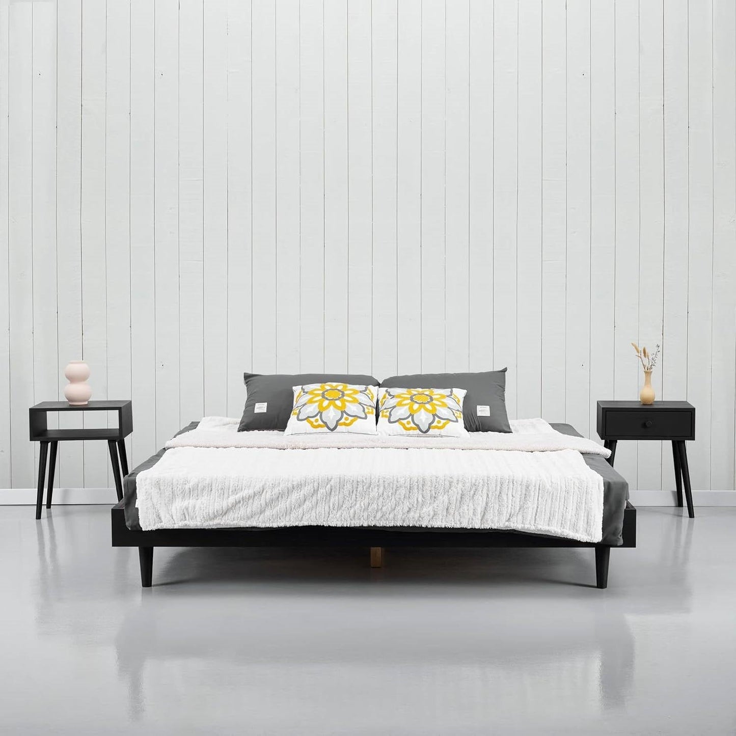 Queen size Mid-Century Modern Platform Bed Frame in Black Wood Finish