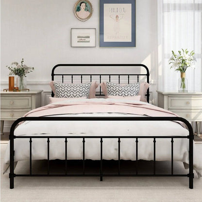 Base de cama Queen Classic Farmhouse de metal negro con cabecero y piecero redondeados