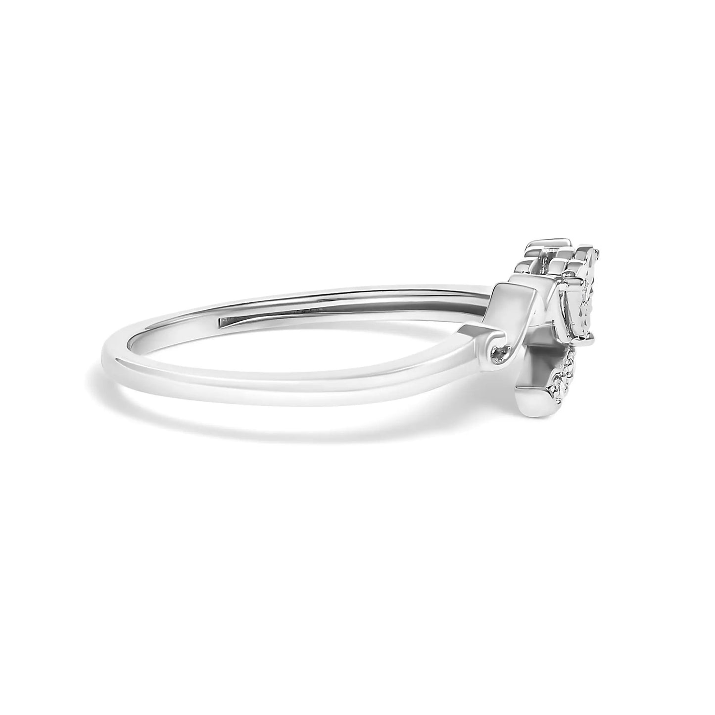 Sterling silver MOM heart ring with diamond accents, J-K color, I2-I3 clarity, size 7 on Tampa Home & Garden Store