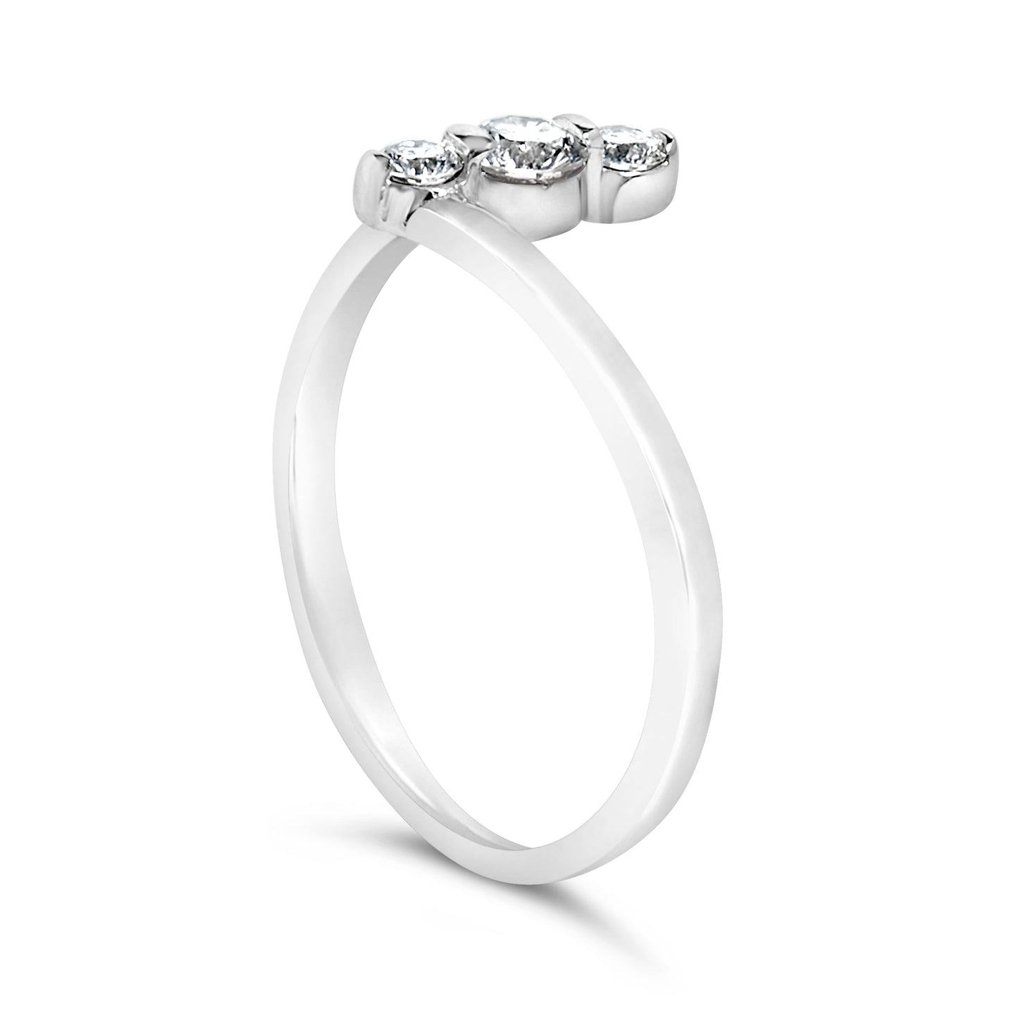 Ring, 10K white gold lab-grown diamonds, vertical three-stone, 1/4 cttw, Bids.com on Tampa Home & Garden Store