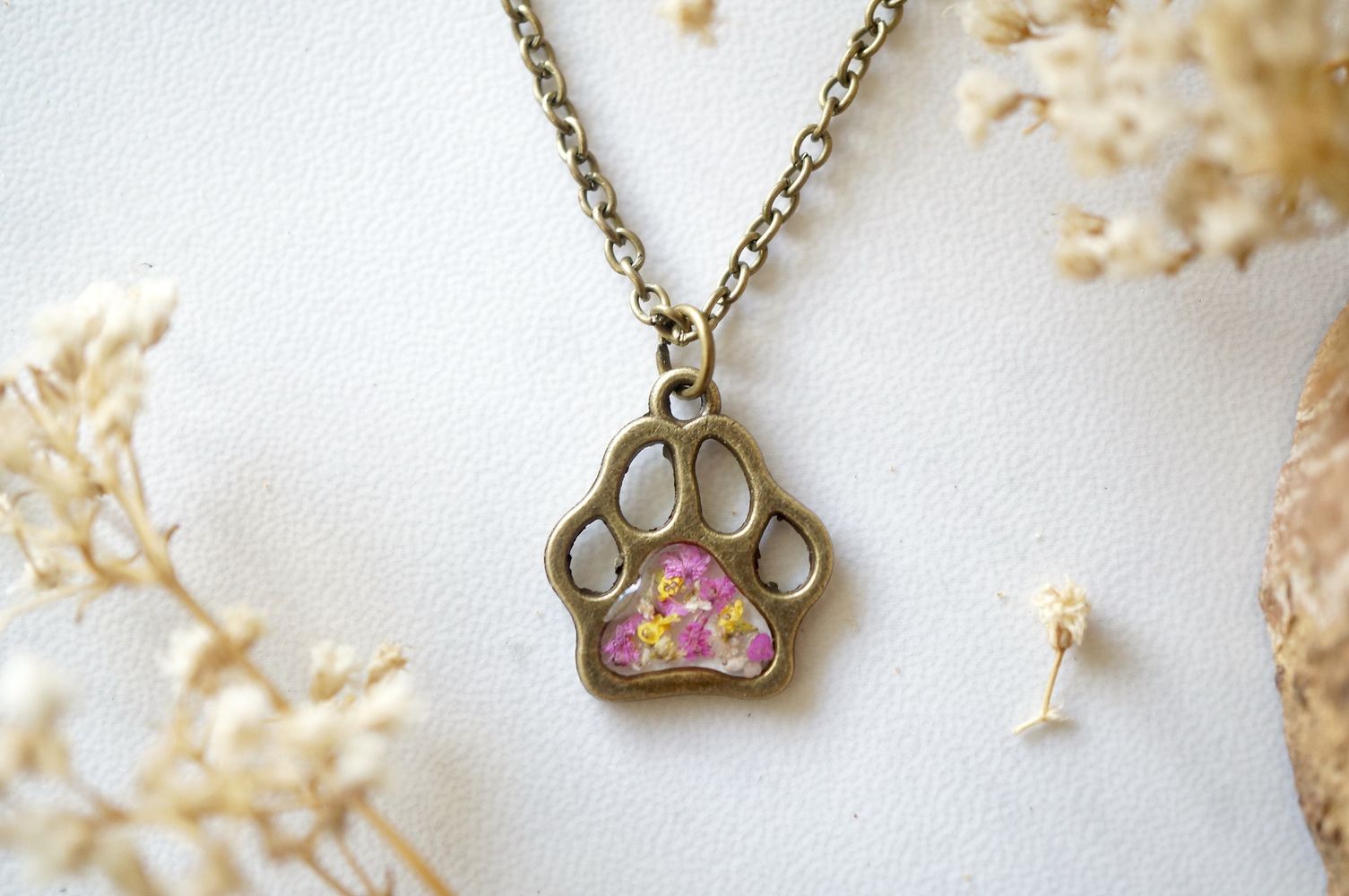 Real Dried Flowers in Resin Necklace, Dog Paw in Pink Yellow White - Tampa Home & Garden Store