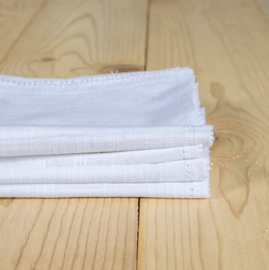 Riley Cloth Napkins, Set of 4, White - Tampa Home & Garden Store