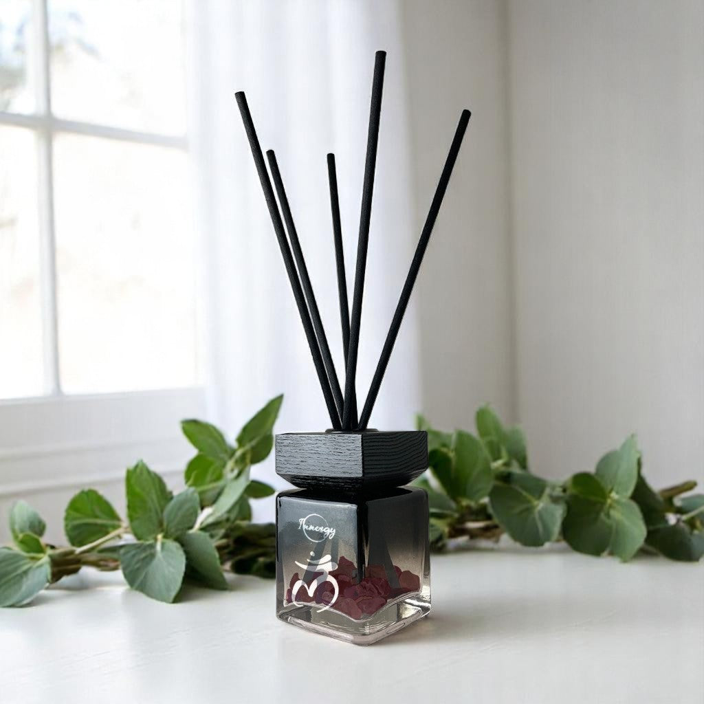 Root Chakra Crystal-Enhanced Reed Oil Diffuser, Cool Eucalyptus Mint, 100ml - Tampa Home & Garden Store