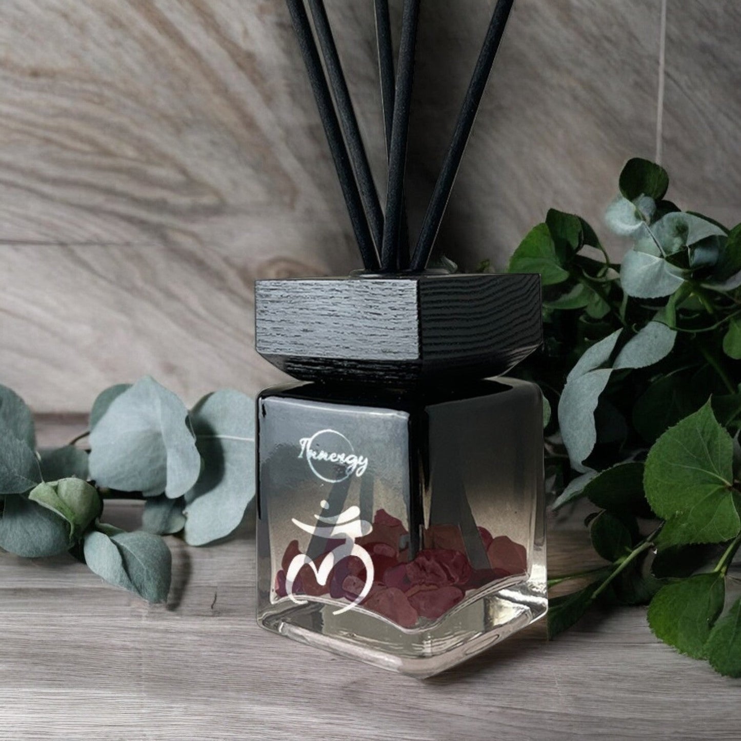 Root Chakra Crystal-Enhanced Reed Oil Diffuser, Cool Eucalyptus Mint, 100ml - Tampa Home & Garden Store