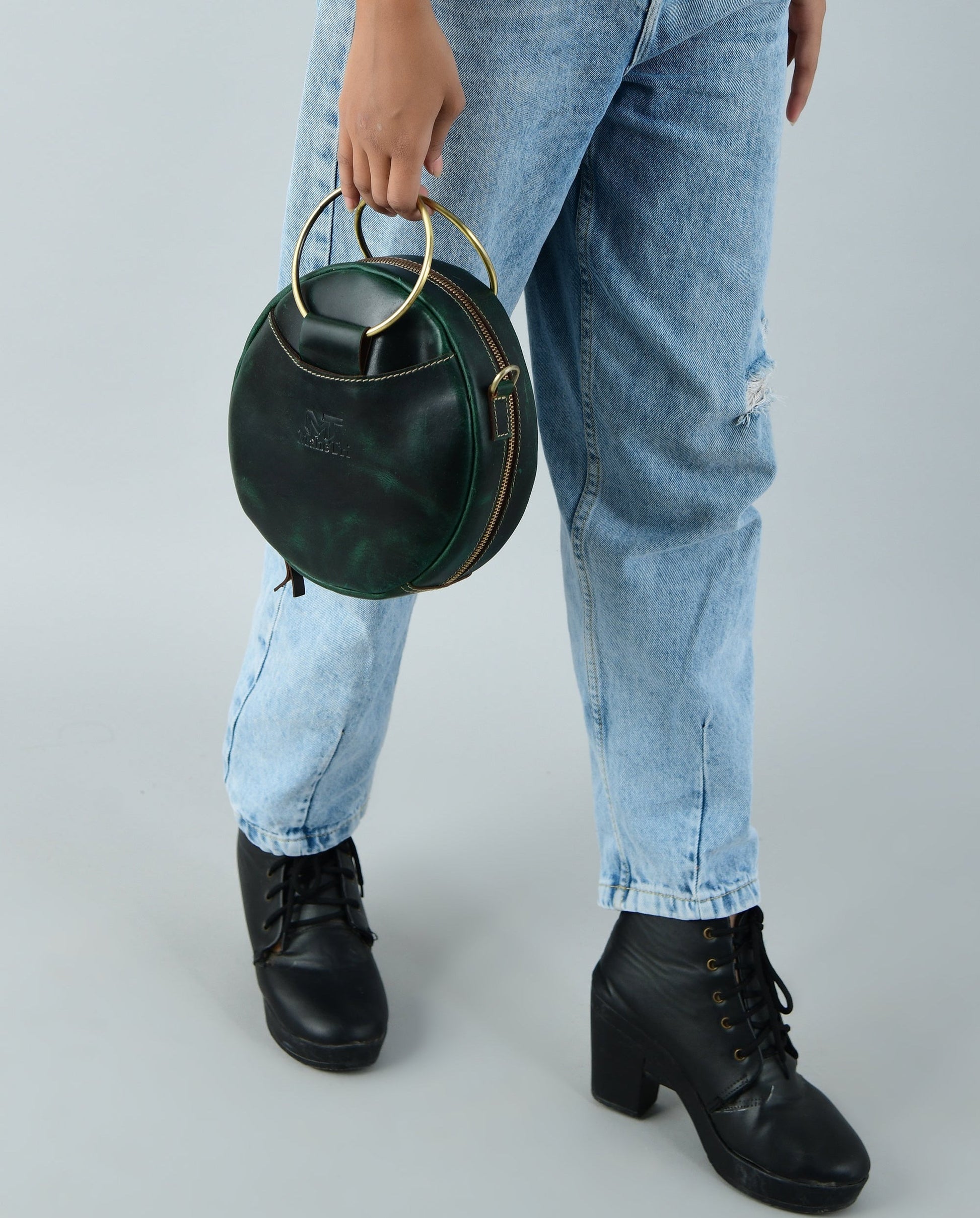 Rosie Sling Circle Bag - Tampa Home & Garden Store