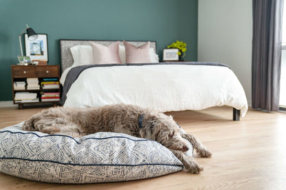 Round Pet Bed in Sapphire Spaniel - Tampa Home & Garden Store