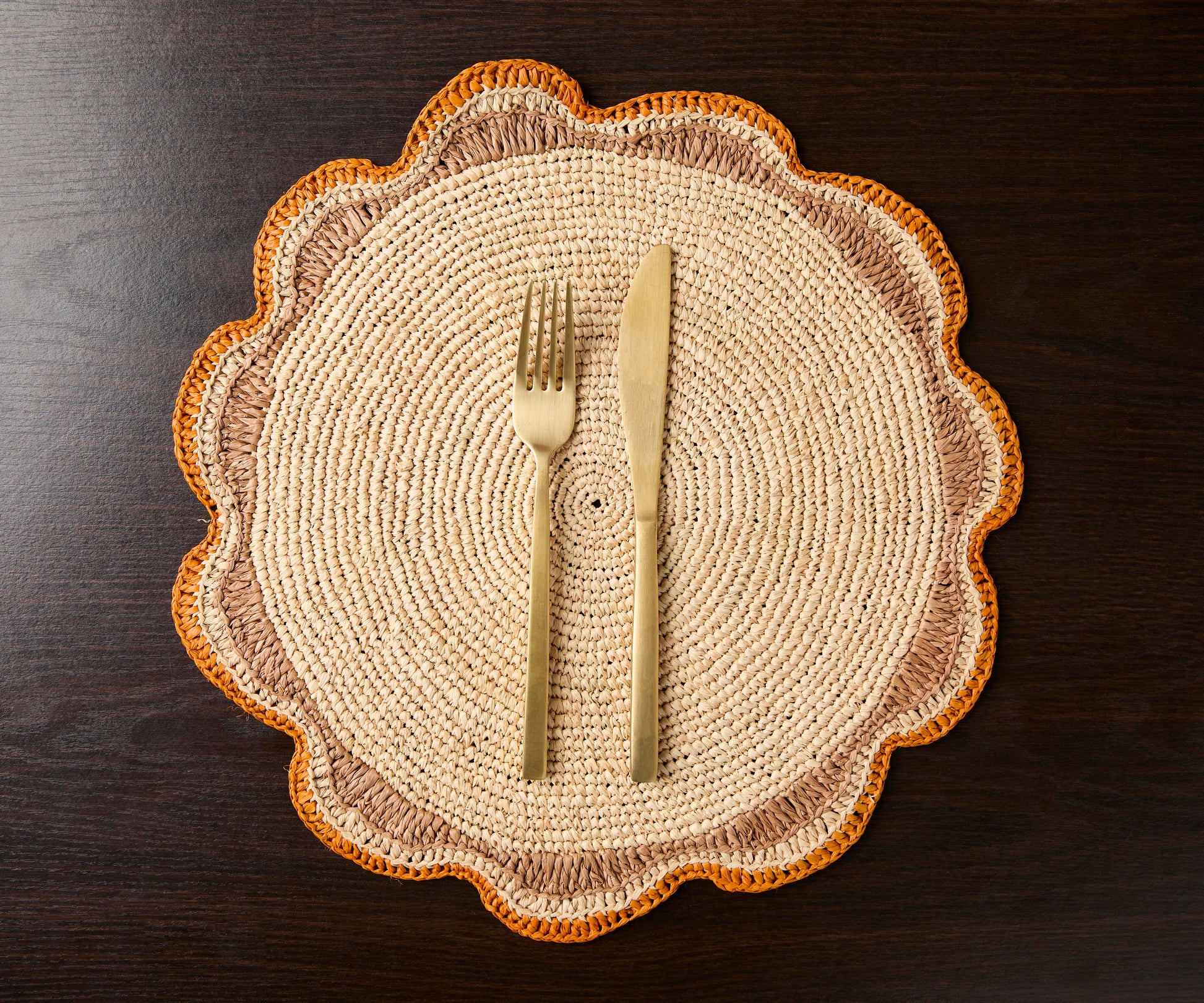Round Raffia Woven Placemat - Handmade Crochet Style Table Mats for Garden Party Decor, Rustic Natural Fiber Dining Table Accessory - Tampa Home & Garden Store
