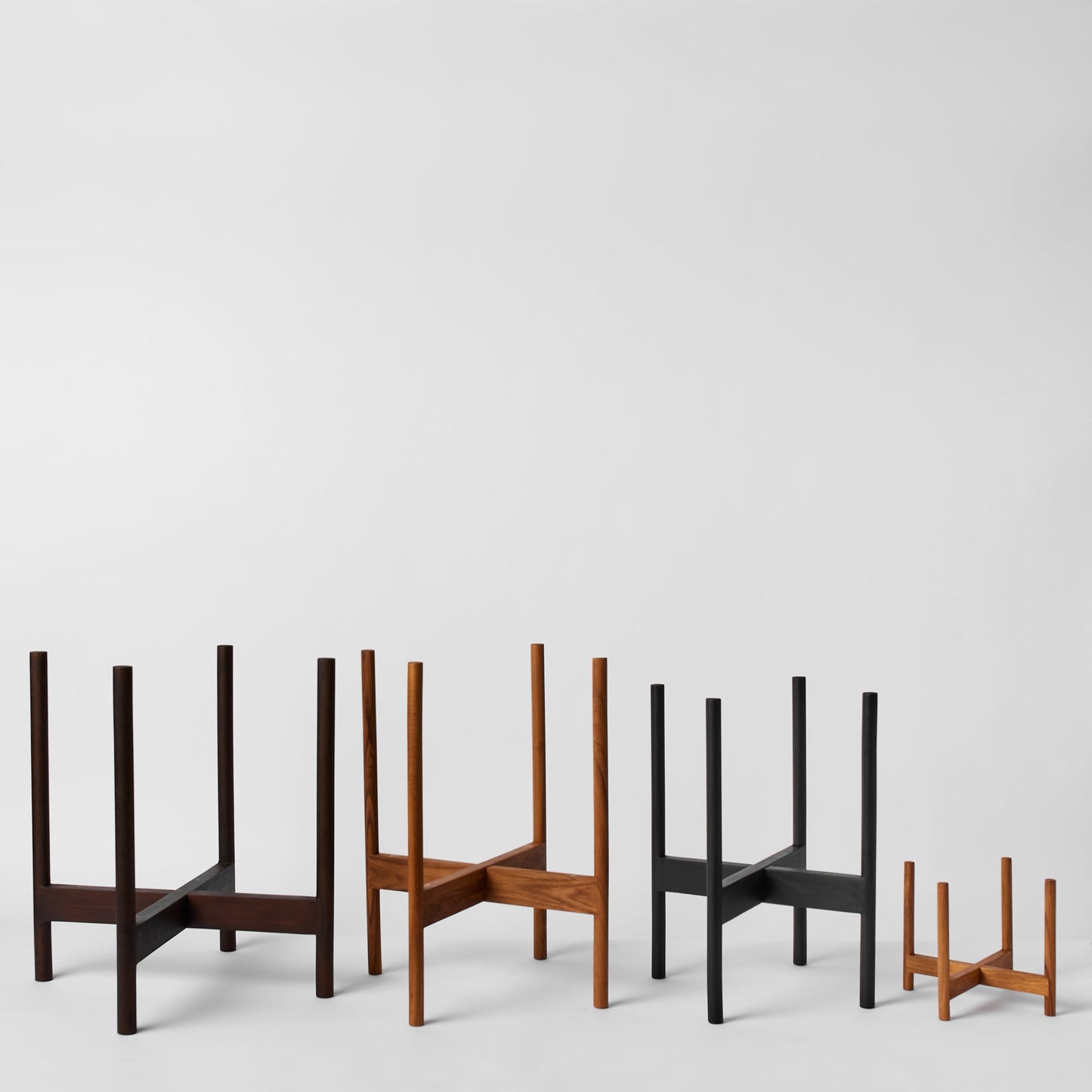 Support à plantes arrondi en bois dur