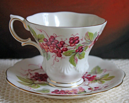 Royal Albert Mug. Old Country Roses Motif. Made in England. Replacements. Gift for Mom. Gift for Her. - Tampa Home & Garden Store