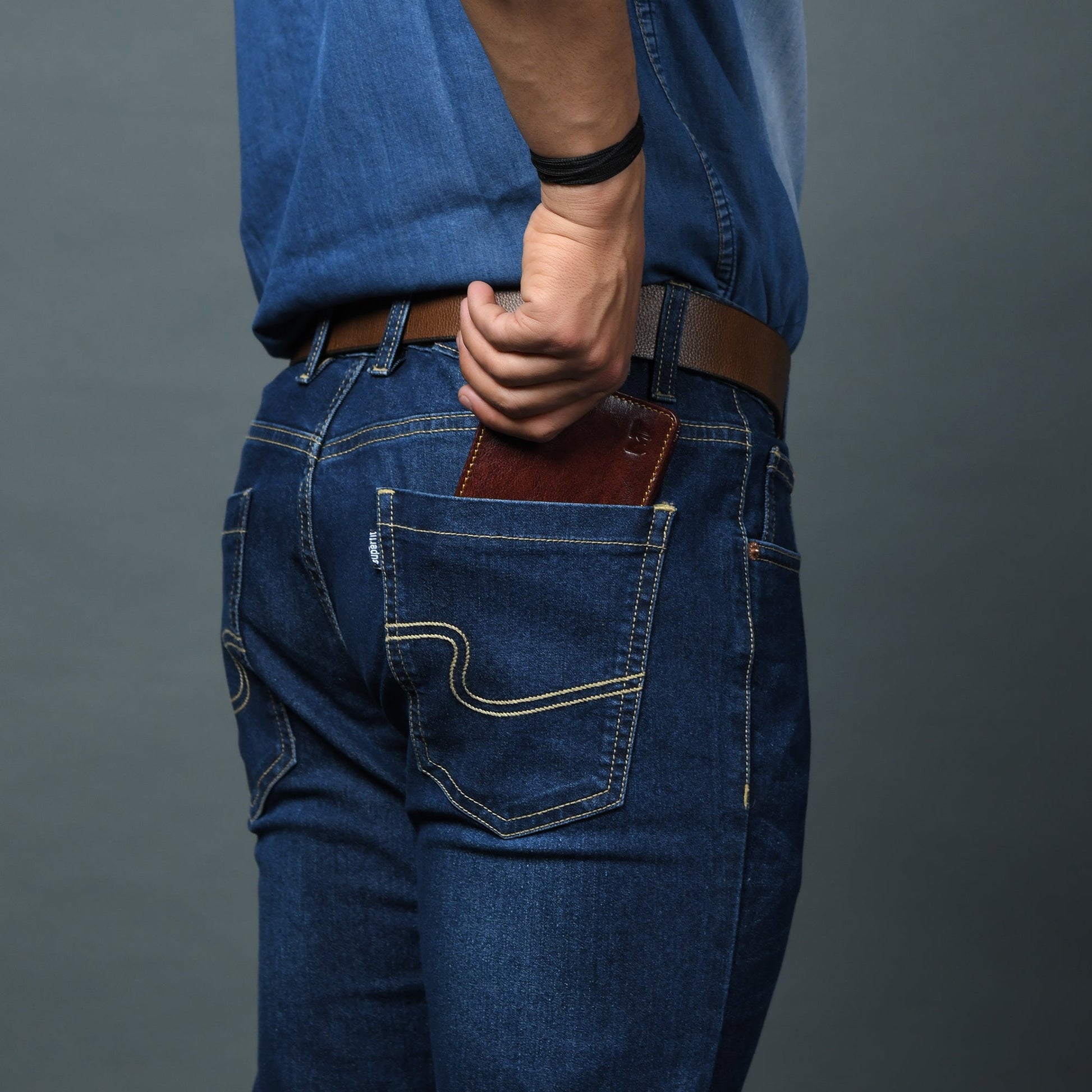 Ryan Classic Bi-Fold Wallet - Tampa Home & Garden Store