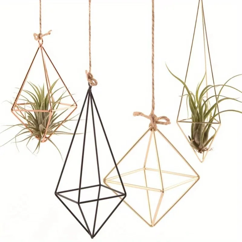 4 Metal Geometric Air Plant Stands and Holders