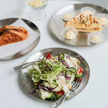 Perfecsy 4pcs stainless steel circular plates set in silver for salads on Tampa Home & Garden Store