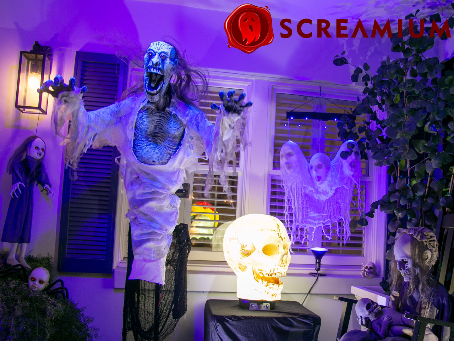 Lámpara de utilería animatrónica con forma de calavera gigante de 50 cm de altura, de poliresina resistente, decoración de Halloween