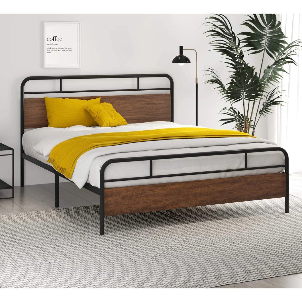Base de cama de plataforma Queen industrial de metal y madera con cabecera y pie de cama